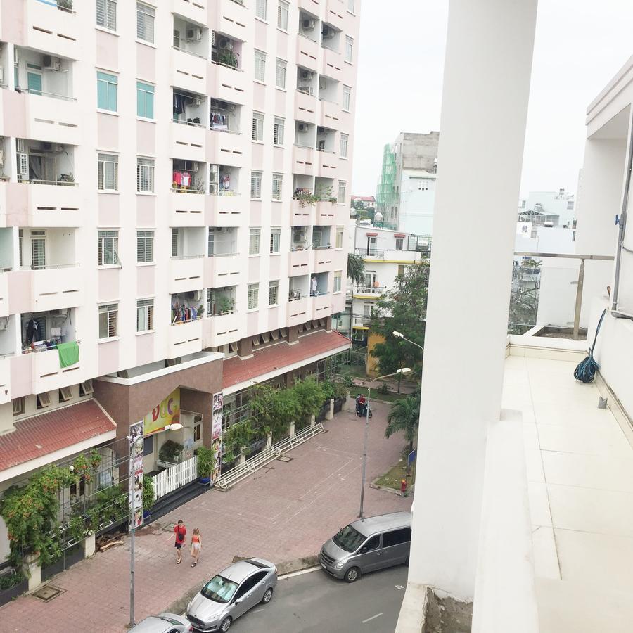 M-H Serviced Apartment Thành Pho Ho Chí Minh Esterno foto