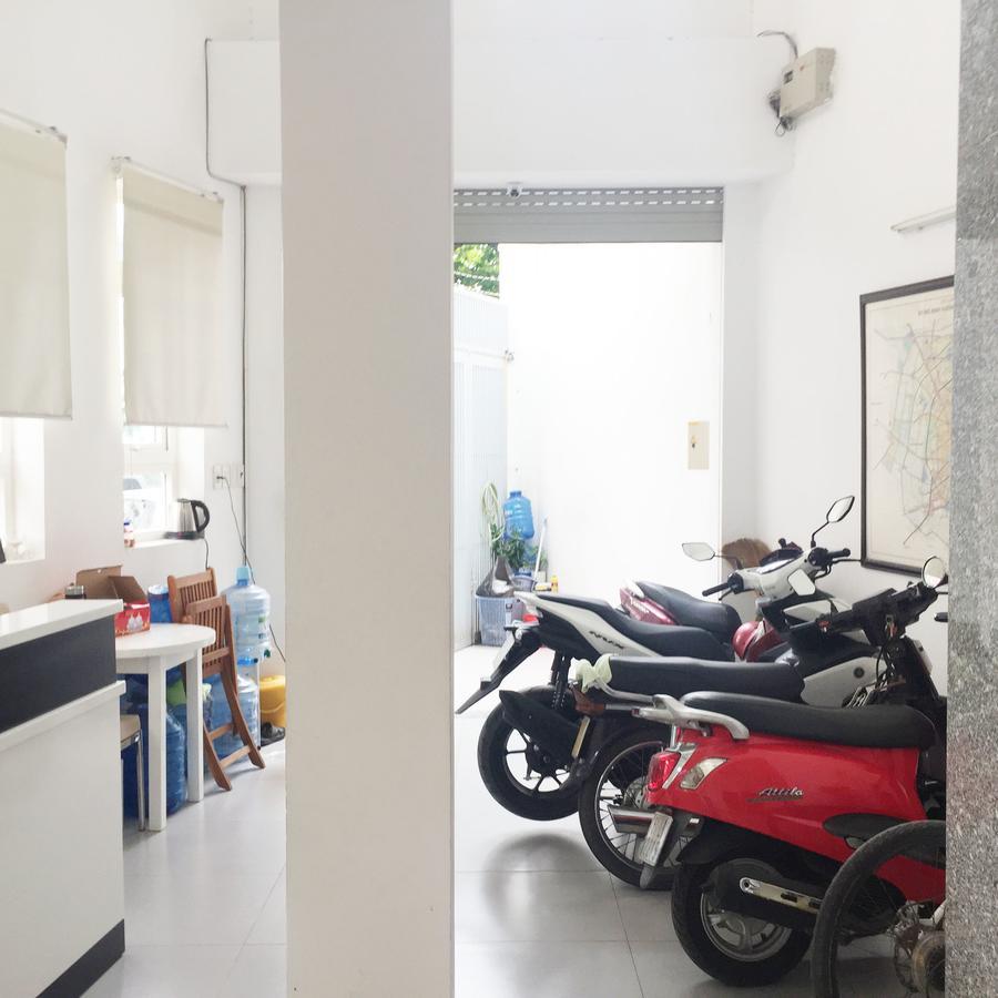 M-H Serviced Apartment Thành Pho Ho Chí Minh Esterno foto