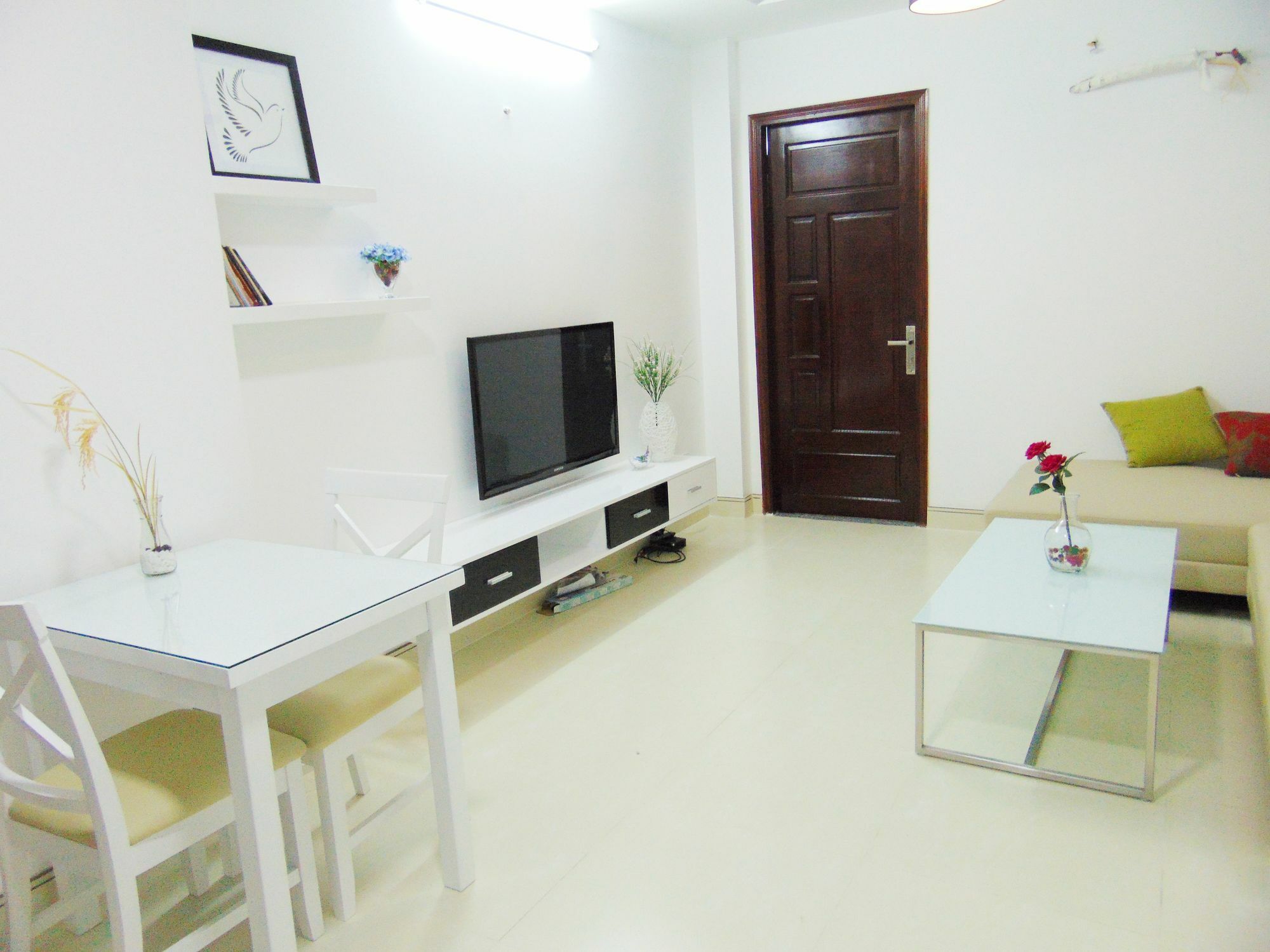 M-H Serviced Apartment Thành Pho Ho Chí Minh Esterno foto